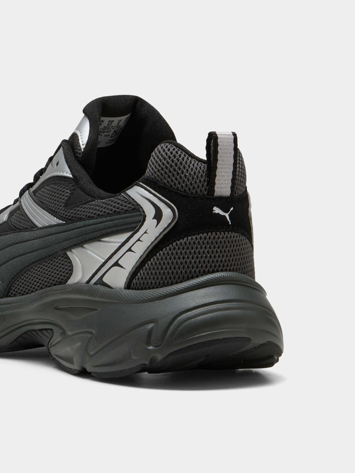 Кроссовки PUMA Morphic Retro модель 395920 Фото