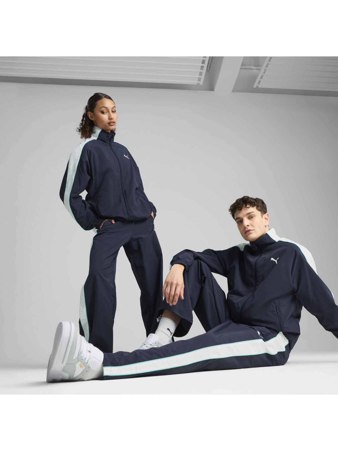 Спортивні штани PUMA T7 Oversized Track Pants модель 629594 Фото
