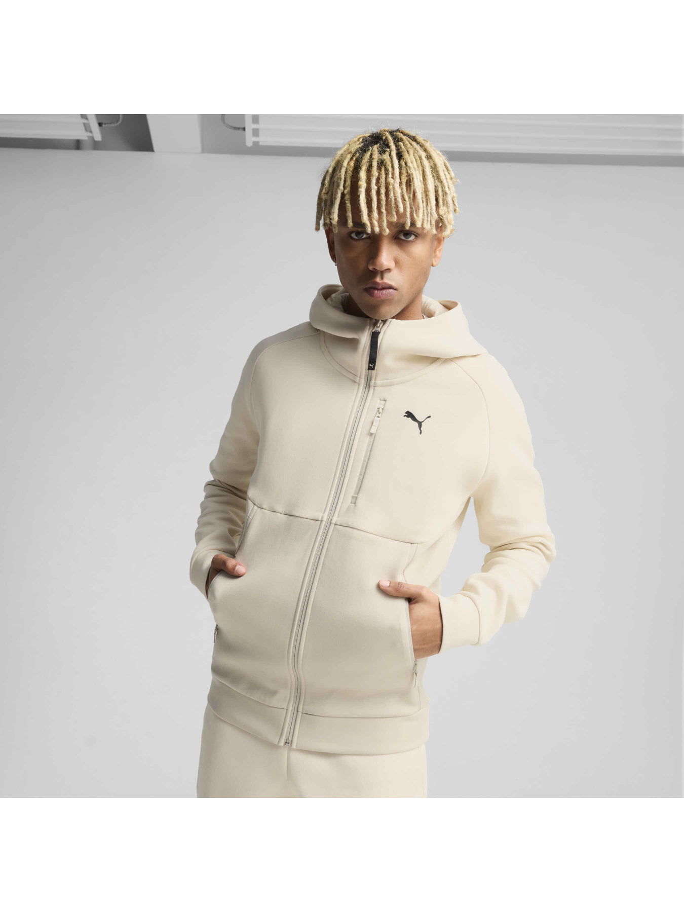 Кофта спортивная PUMA Tech Full-zip Hoodie модель 629674 Фото