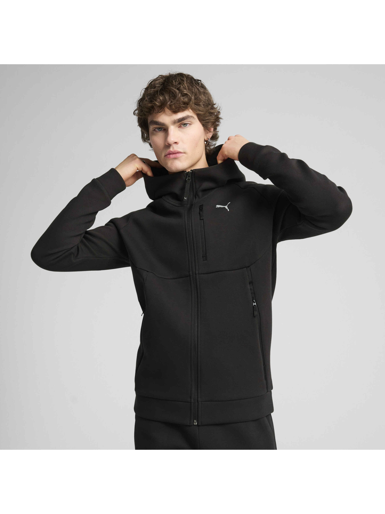 Кофта спортивная PUMA Tech Full-zip Hoodie модель 629674 Фото