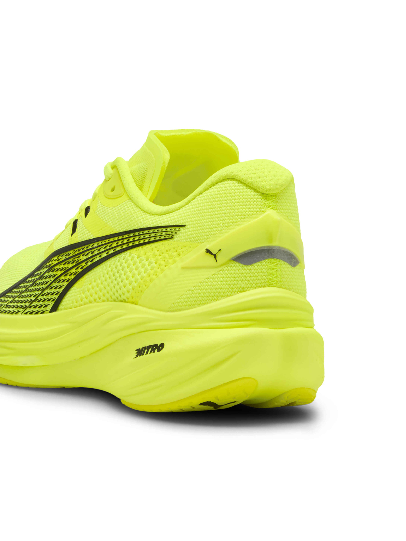 Кросівки для бігу PUMA Deviate Nitro™ 3 модель 309707 Фото