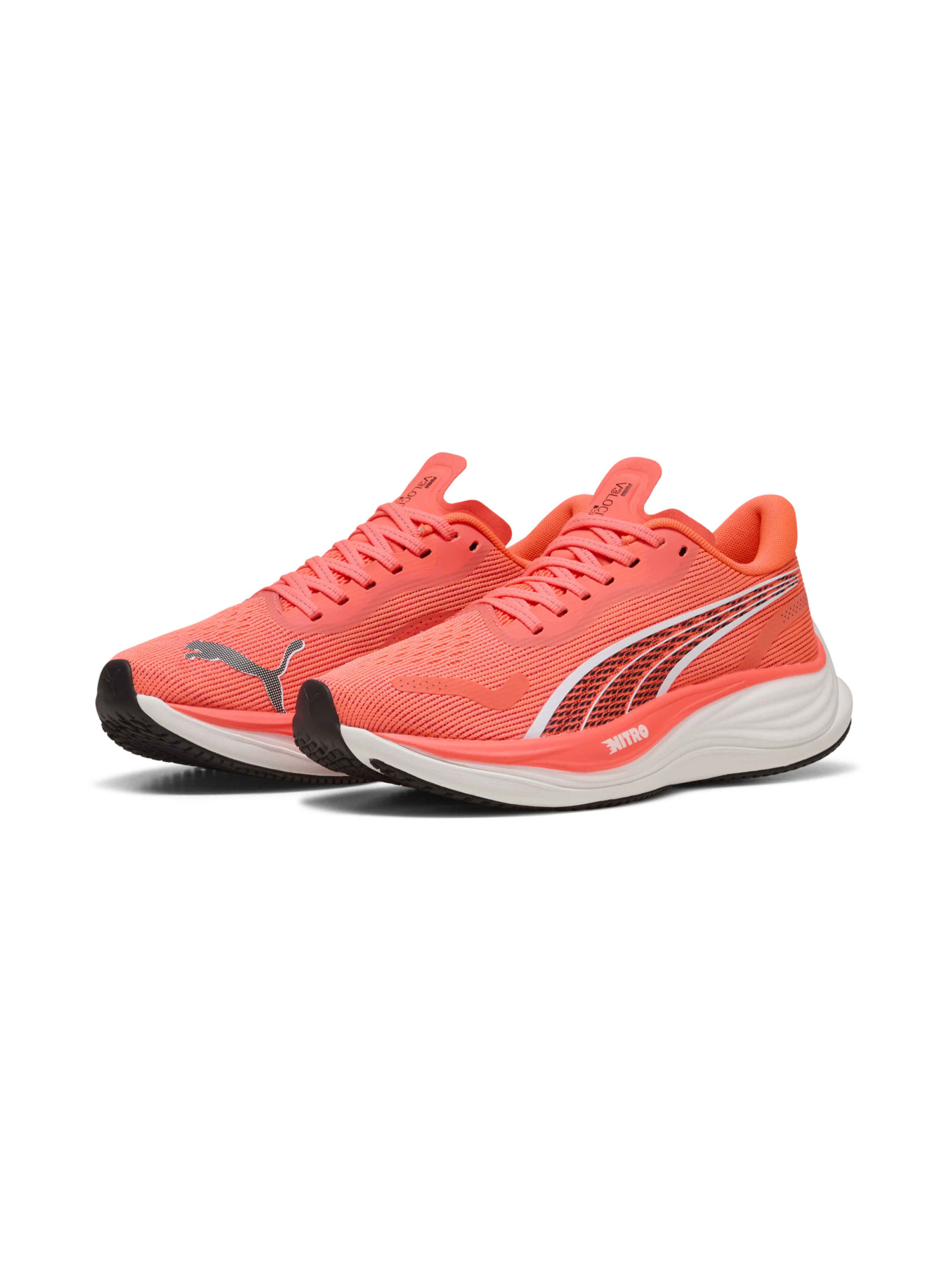 Кросівки для бігу PUMA Velocity Nitro™ 3 Wn модель 377749 Фото