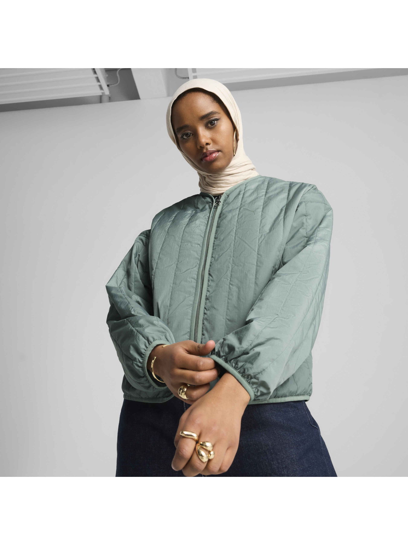 Демисезонная куртка PUMA Reversible Liner Jacket модель 629918 Фото