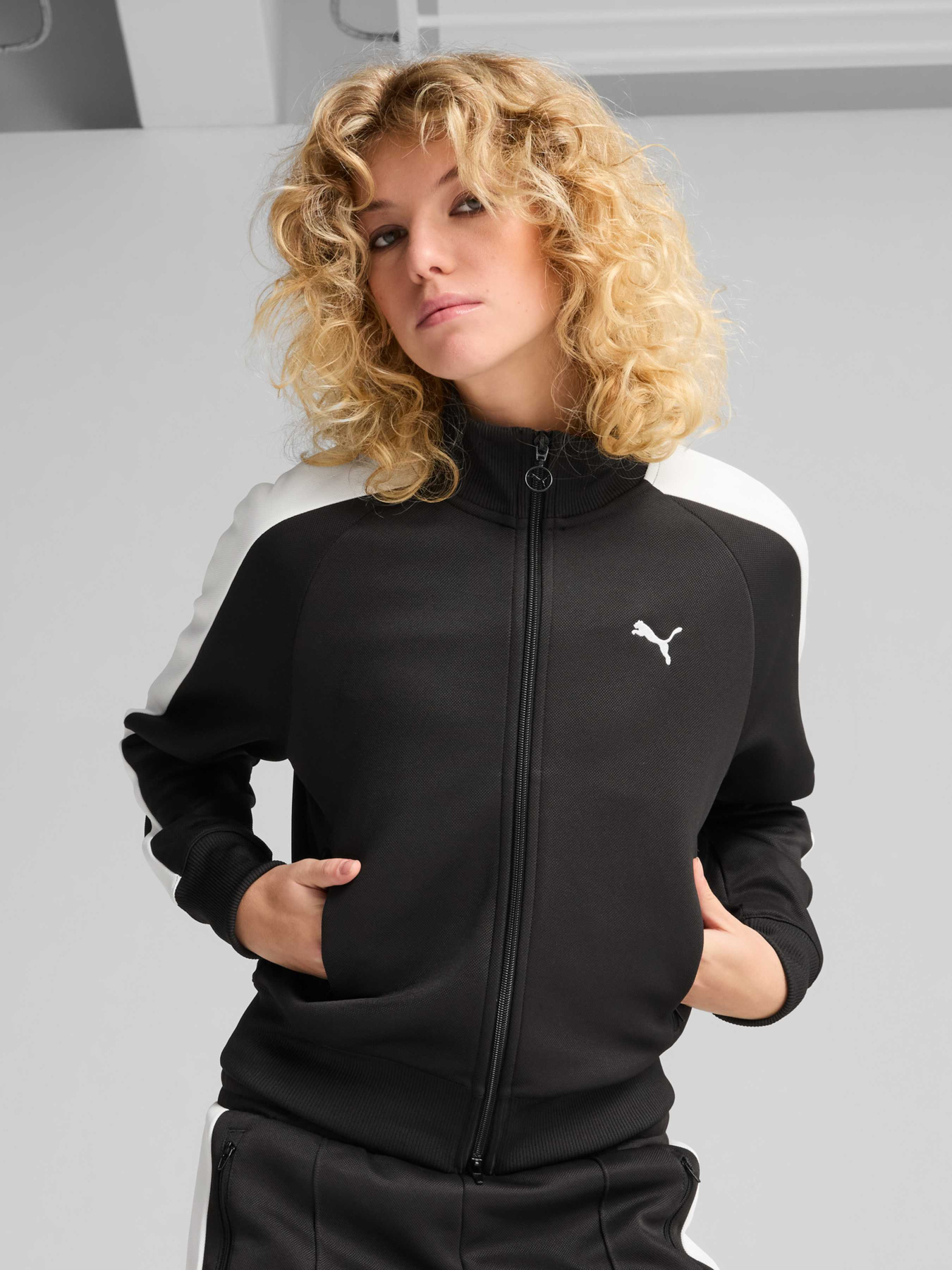 Спортивная кофта PUMA T7 Jacket модель 629796 Фото