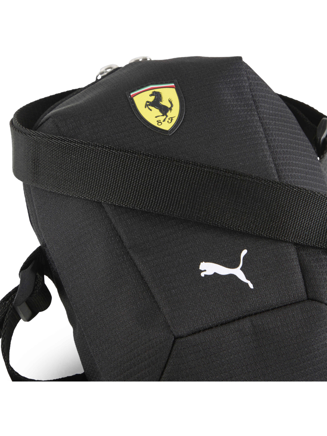 Сумка PUMA Ferrari Race Portable модель 091282 Фото