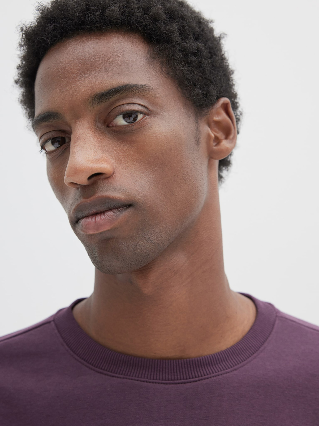 Свитшот H&M модель 74756 Свитшот H&M модель 74756 Фото