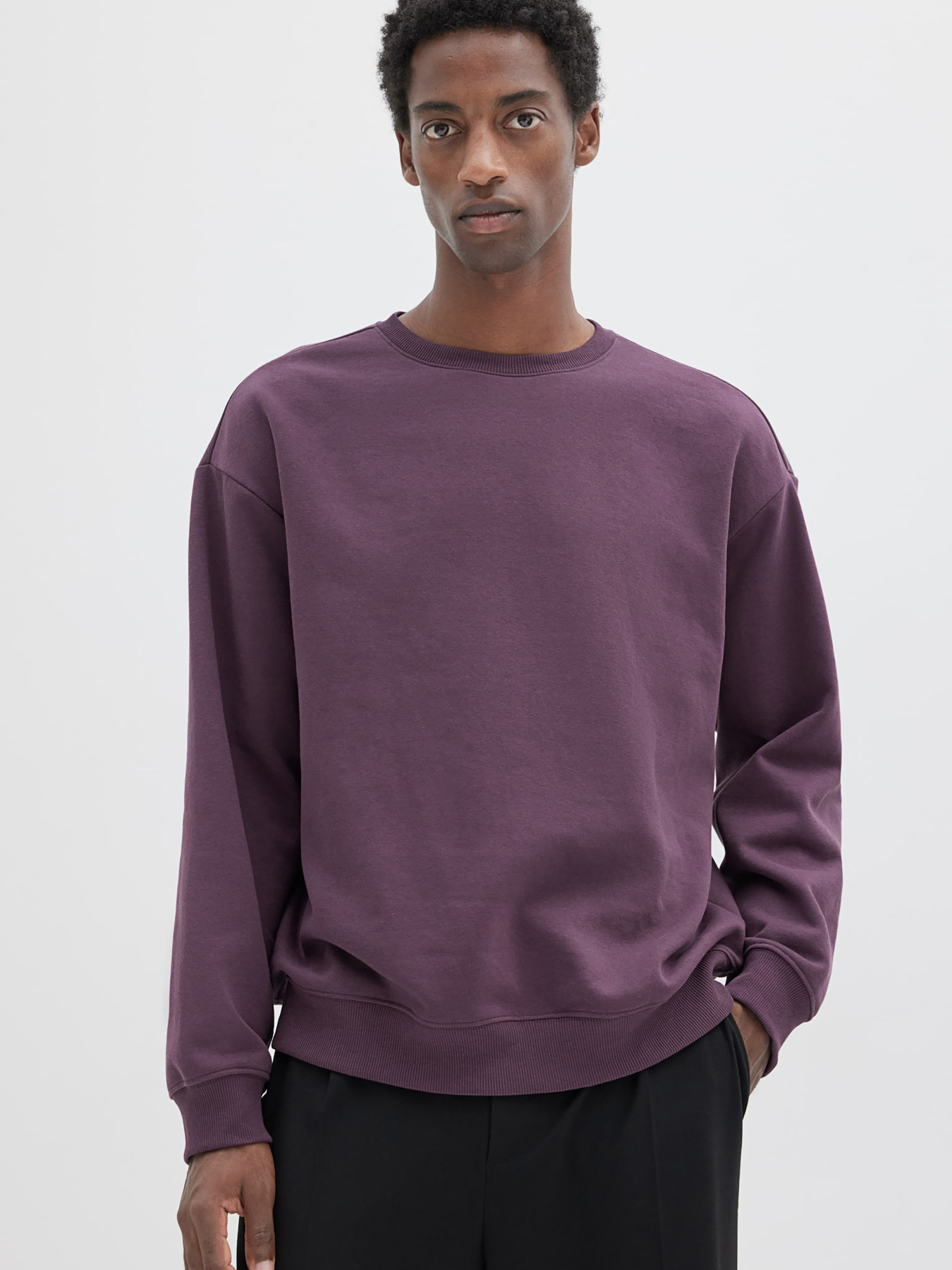 Свитшот H&M модель 74756 Свитшот H&M модель 74756 Фото