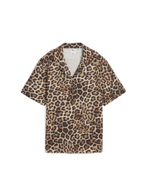 Поло PUMA Leo Luxe Relaxed Aop Shirt модель 632340 Поло PUMA Leo Luxe Relaxed Aop Shirt модель 632340 Фото