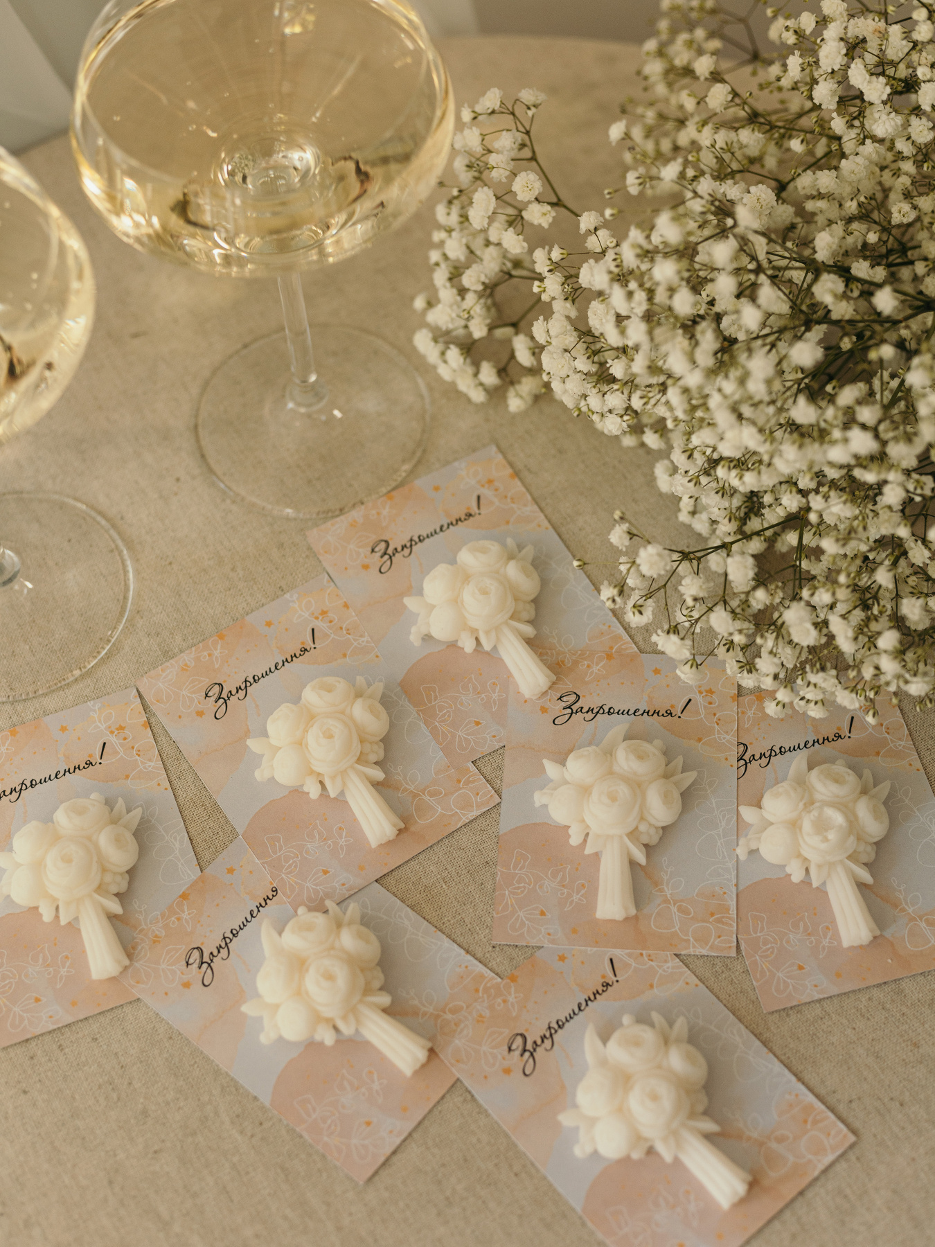 Свадебное приглашение из аромасаше "Букетик", из натурального оливкового воска. Candle Design модель 220.0002 Фото