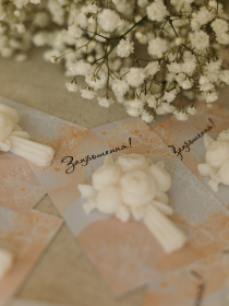 Свадебное приглашение из аромасаше "Букетик", из натурального оливкового воска. Candle Design модель 220.0002 Фото