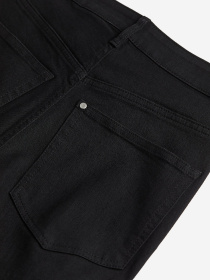 Завужені джинси H&M модель 75157 Фото