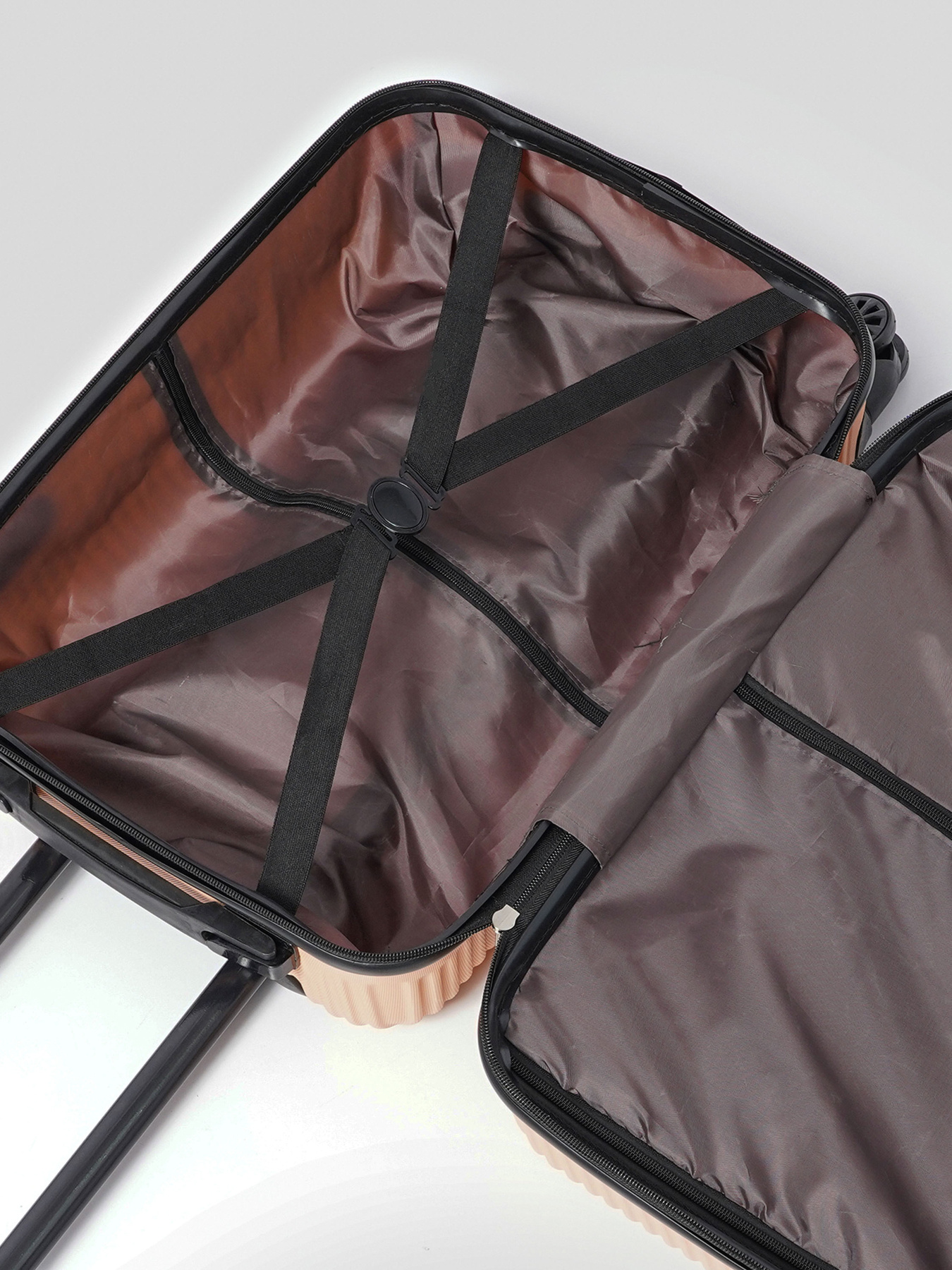 Валіза Ricco Grande модель T1Bowtie21pudra-M Фото