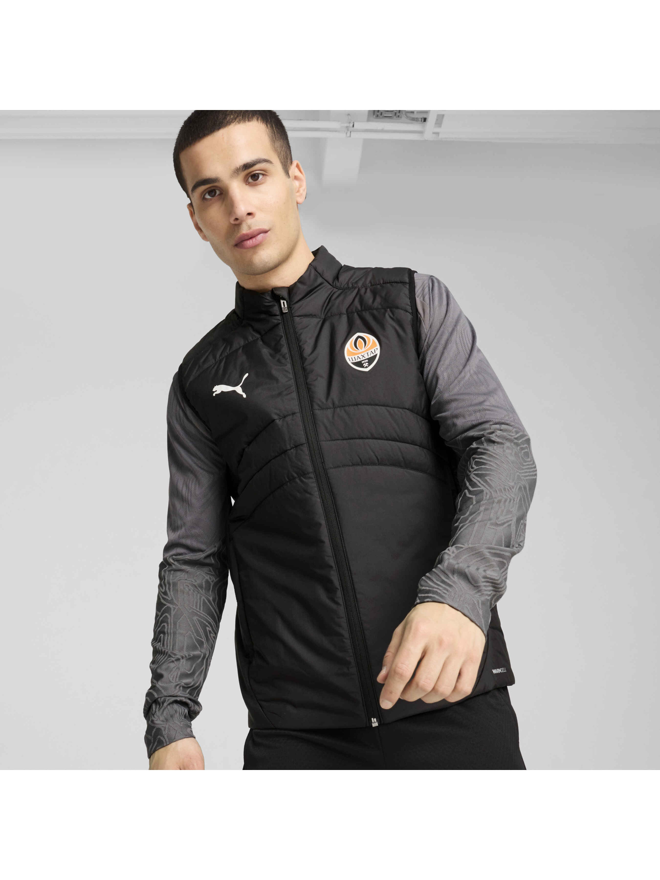 Жилет с утеплителем PUMA Fcsd Gilet модель 777860 Фото