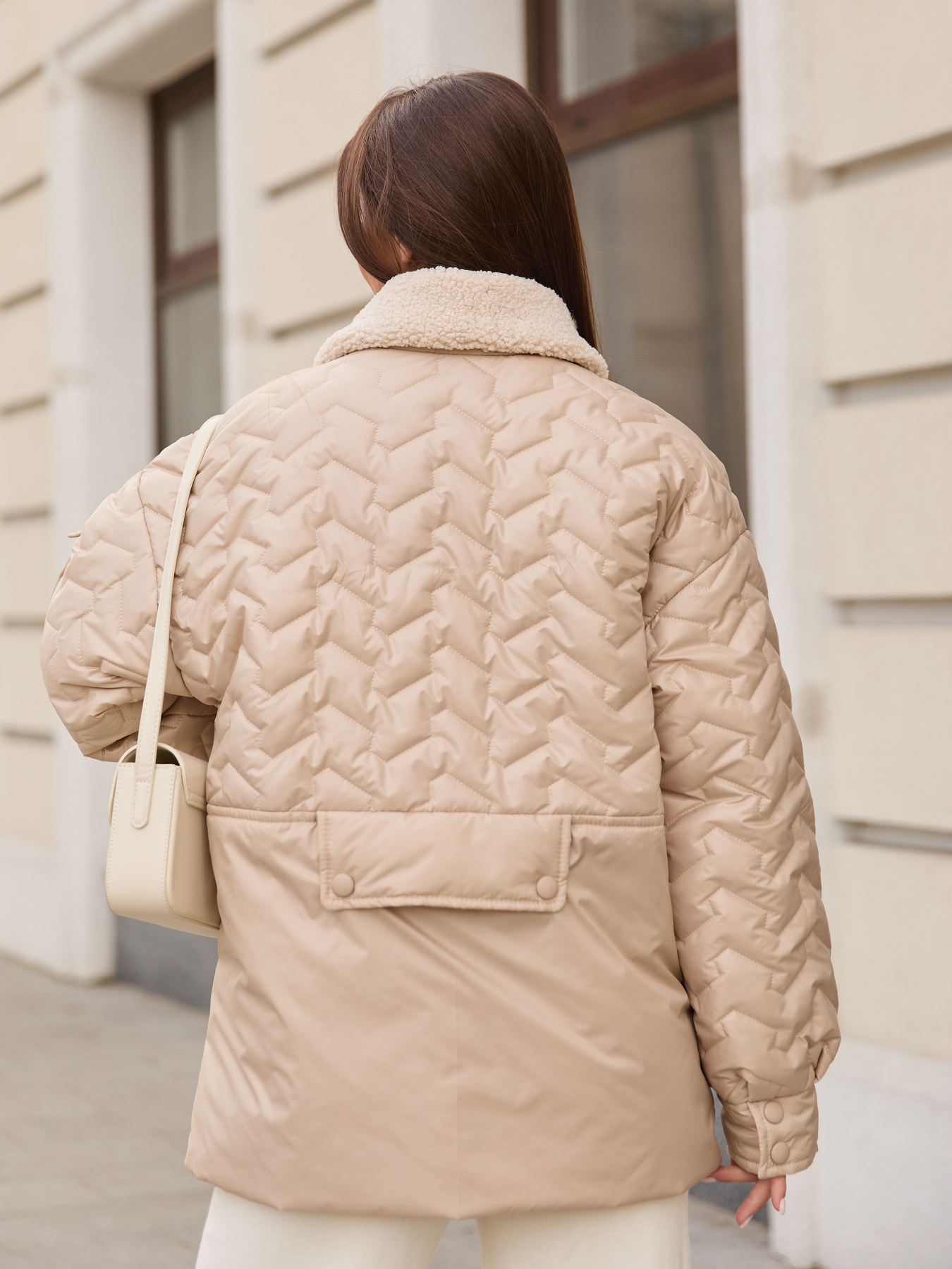 Куртки та дублянки MilaNova модель Куртка К-309 бежевый Фото