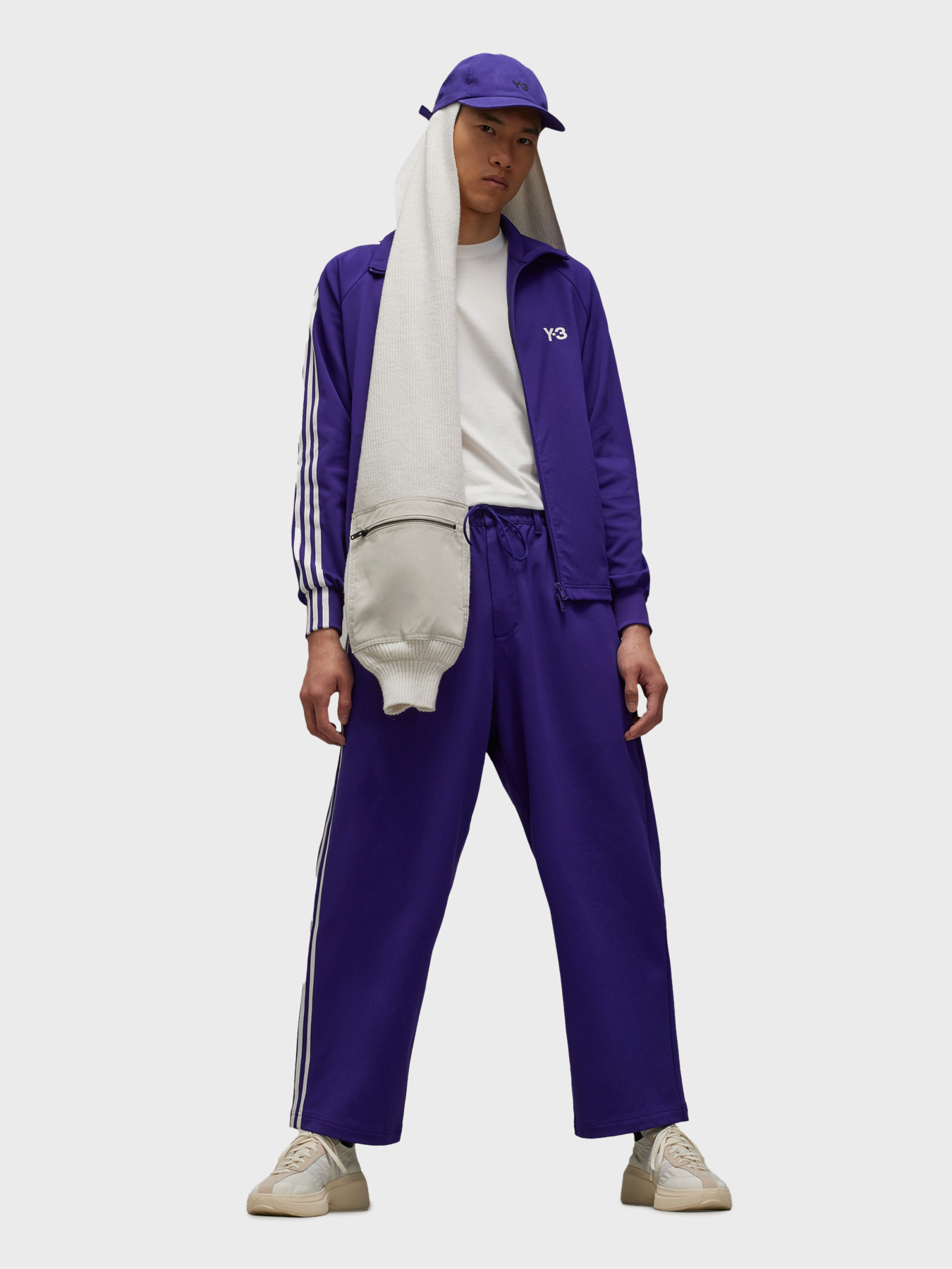 Штани повсякденні Adidas модель IX0399 Фото