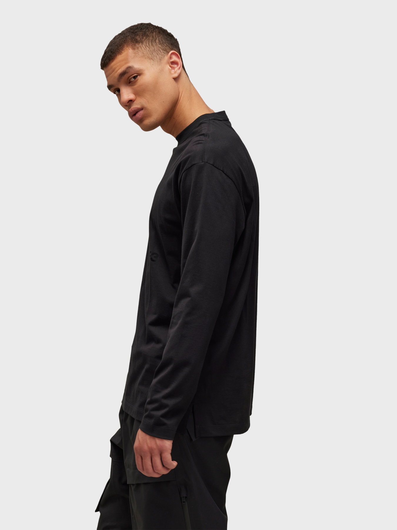 Лонгслів Adidas модель IW0068 Фото