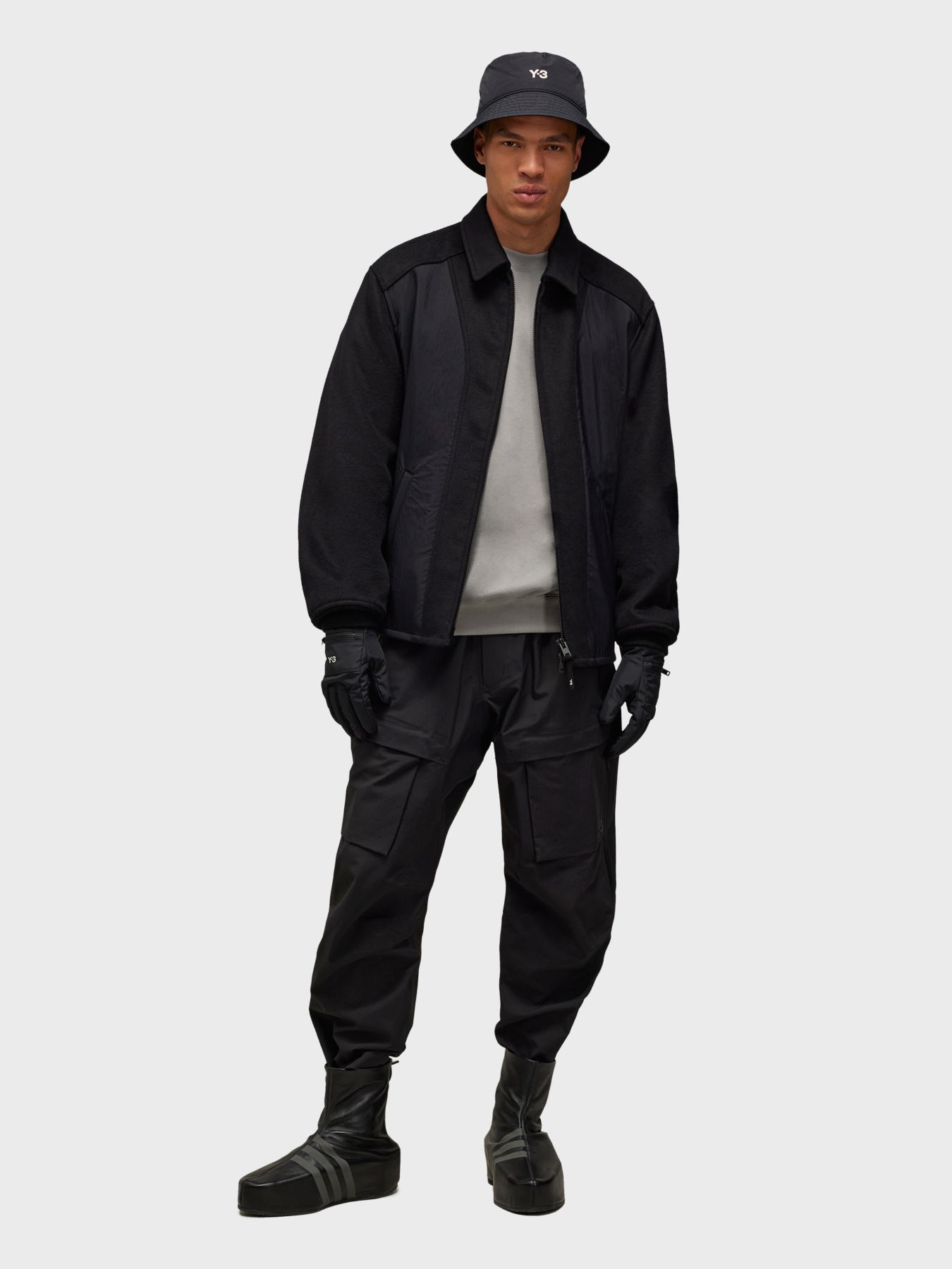 Бомбер Adidas модель IW7505 Фото