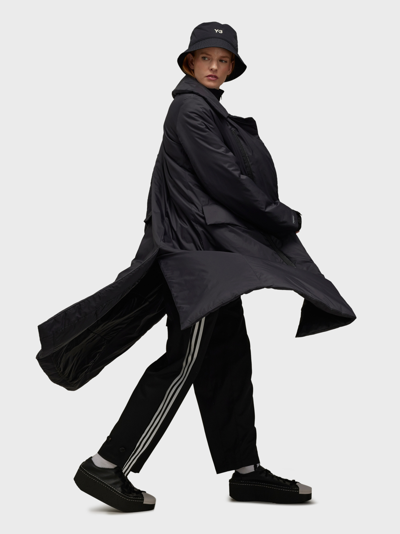 Пальто Adidas модель IW7487 Фото