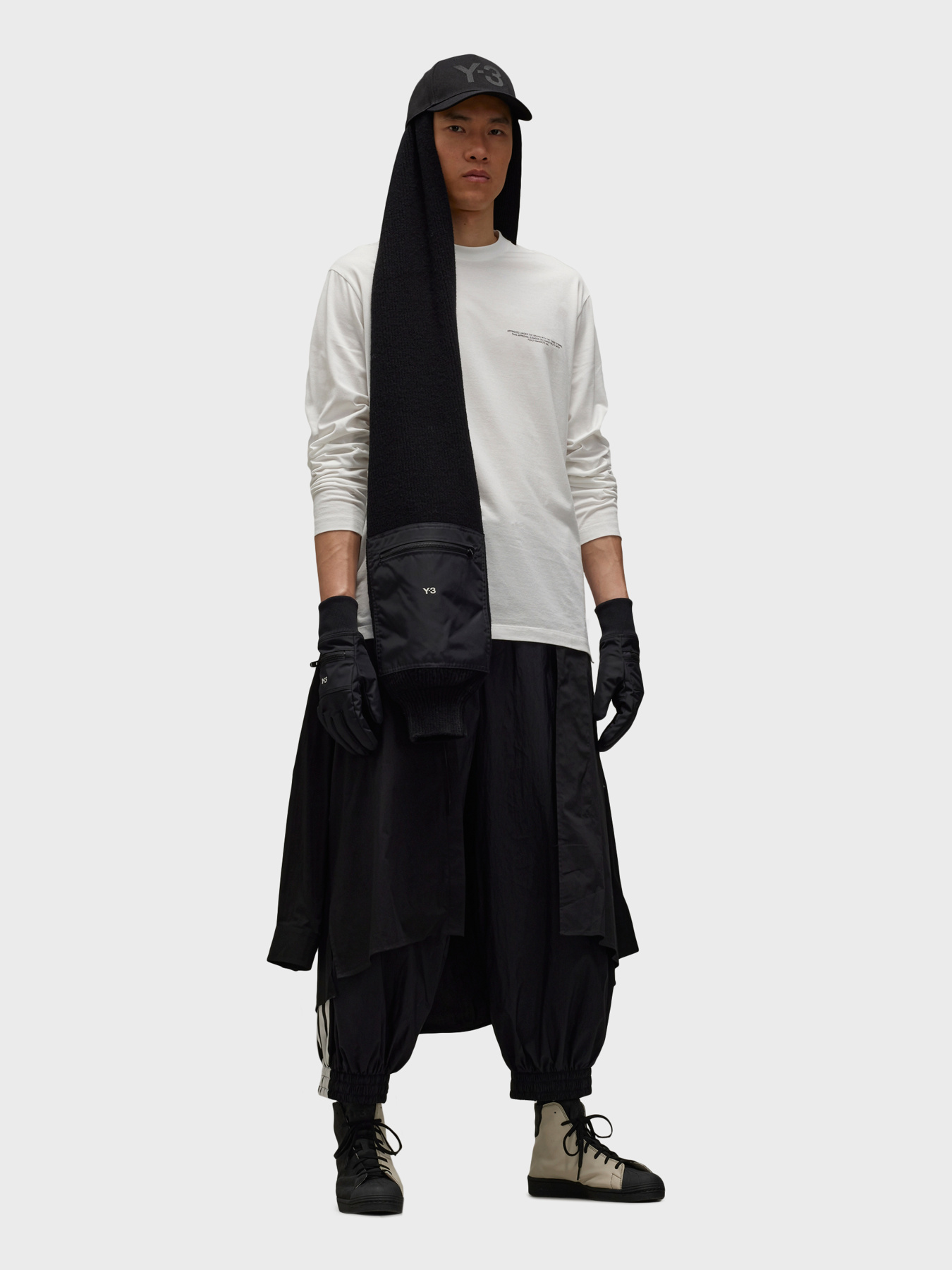 Лонгслів Adidas модель JE9279 Фото