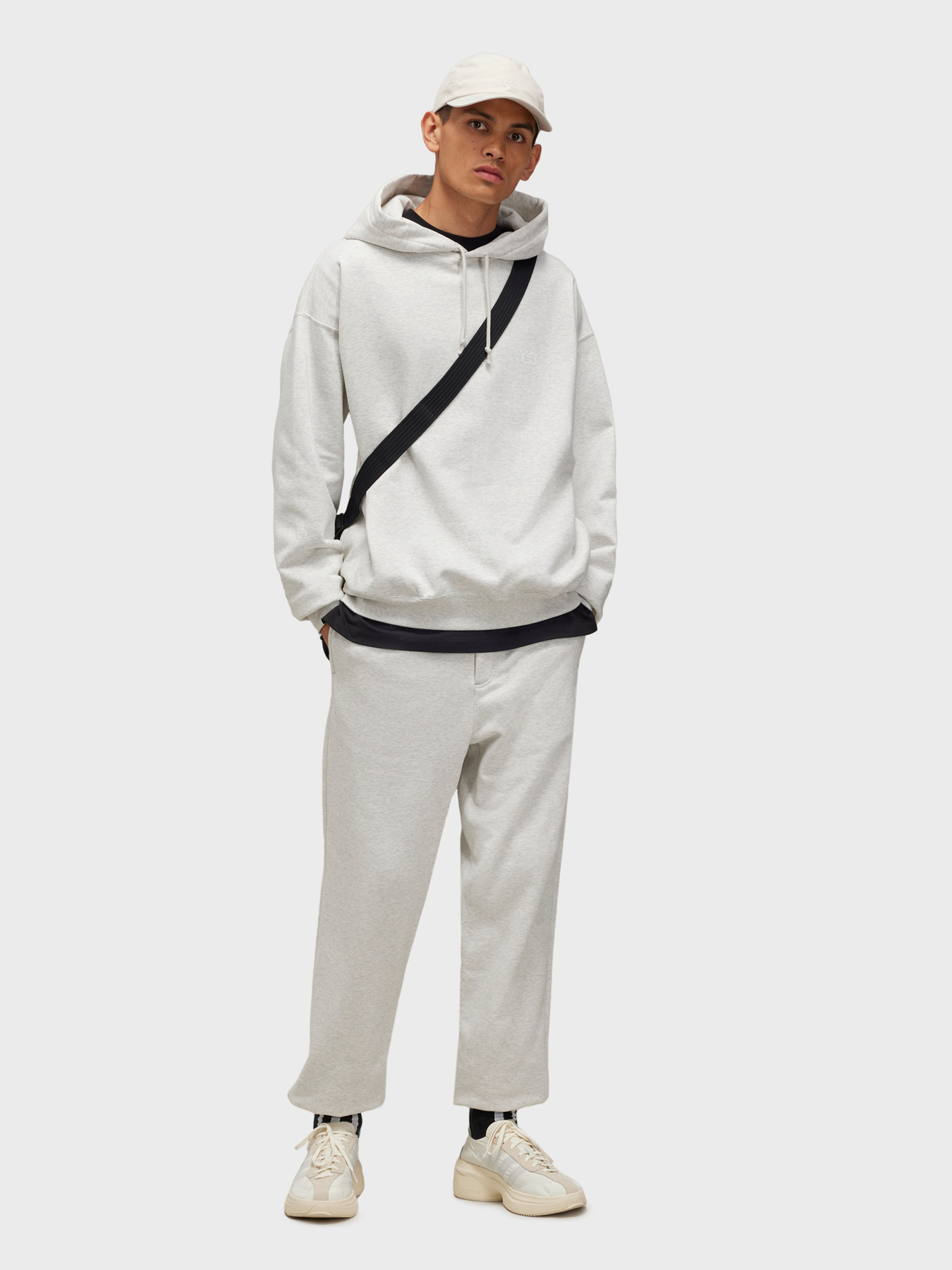 Худи Adidas модель JD9817 Фото