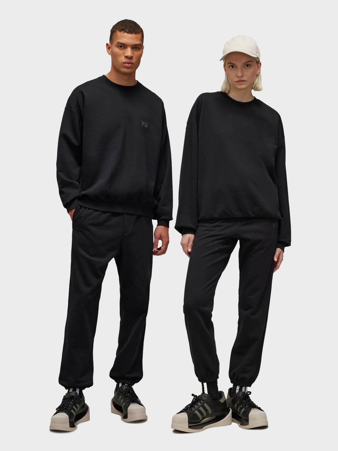 Джогери Adidas модель IW0074 Фото