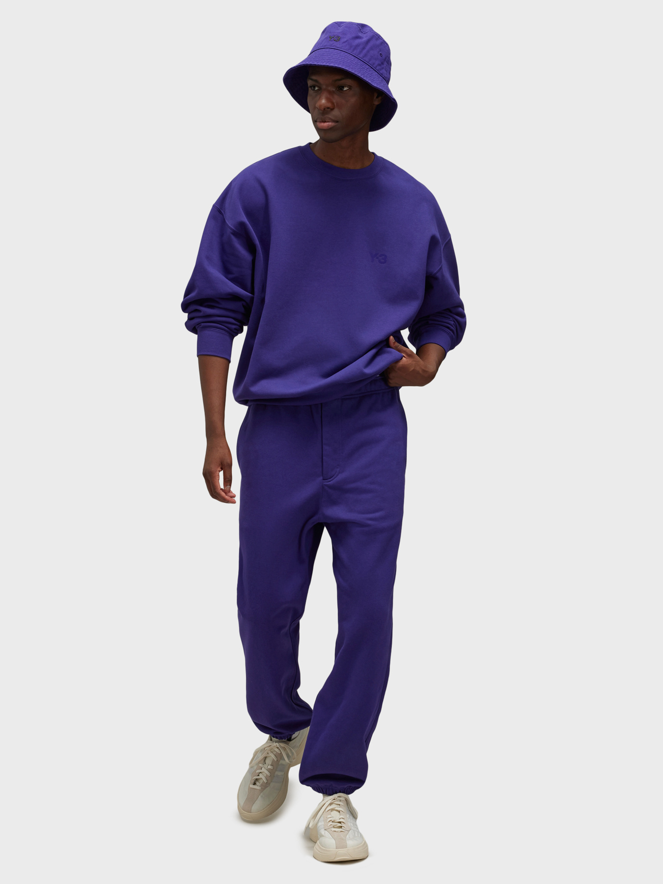 Світшот Adidas модель JD9801 Світшот Adidas модель JD9801 Фото