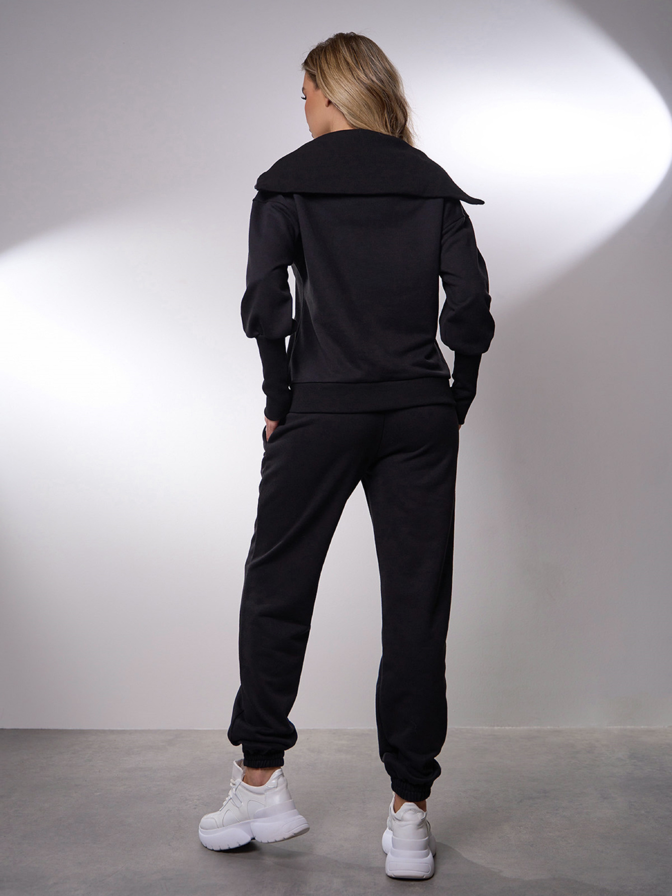 Спортивный костюм ISSA Plus модель 15032_черный Фото