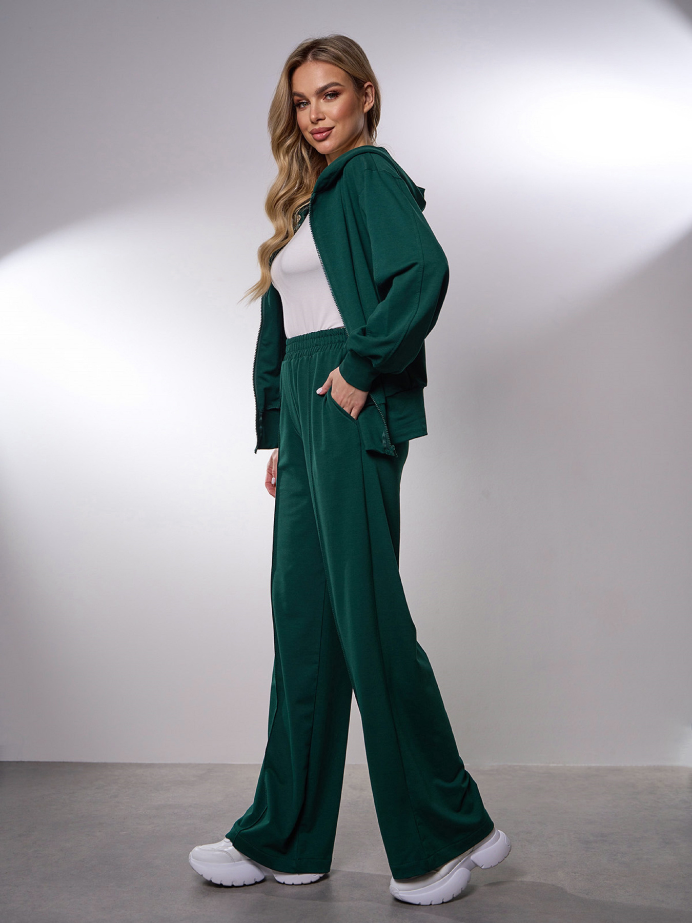 Спортивний костюм ISSA Plus модель 15039_зеленый Спортивний костюм ISSA Plus модель 15039_зеленый Фото