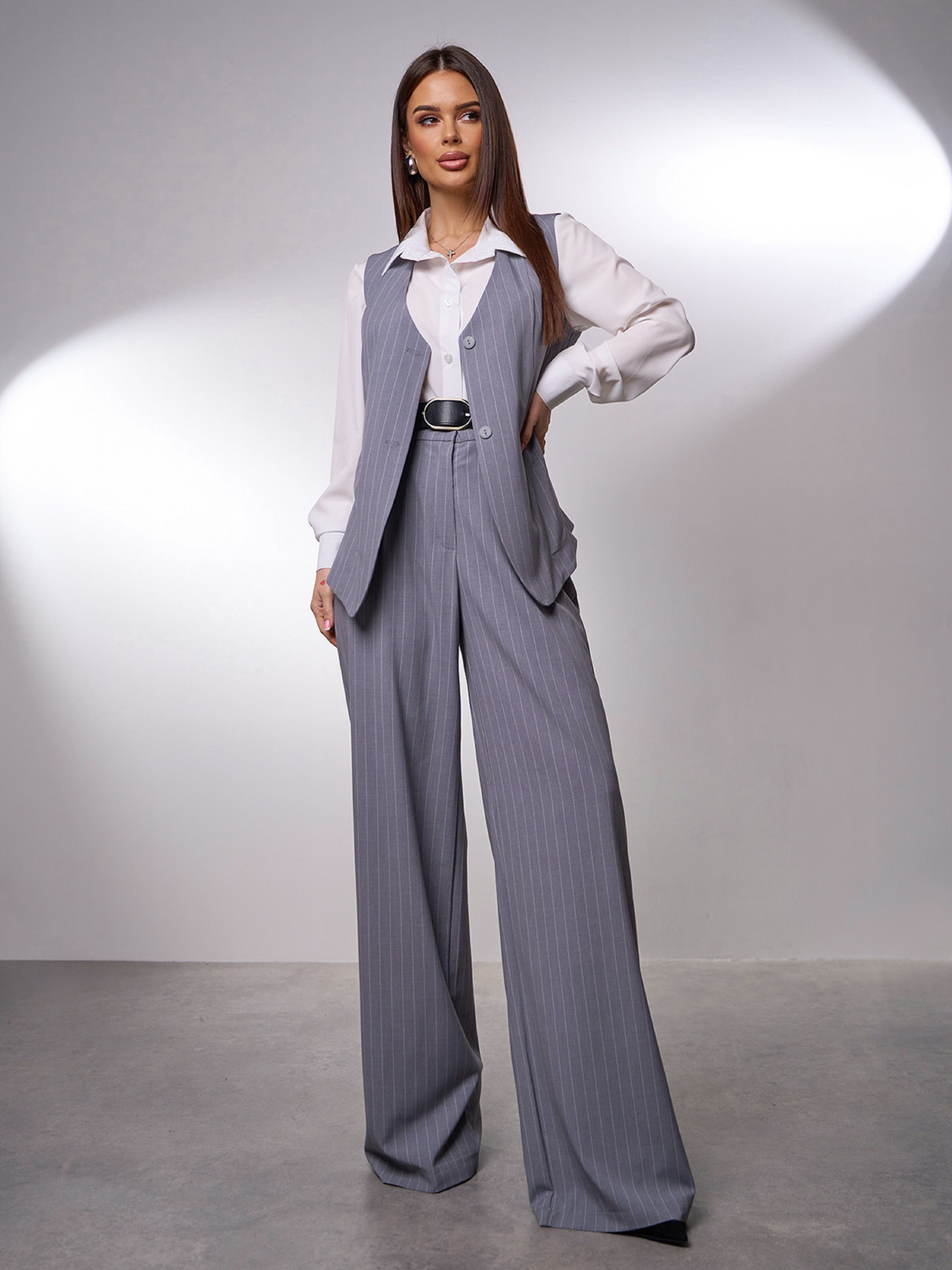 Діловий костюм ISSA Plus модель 15041_серый Фото