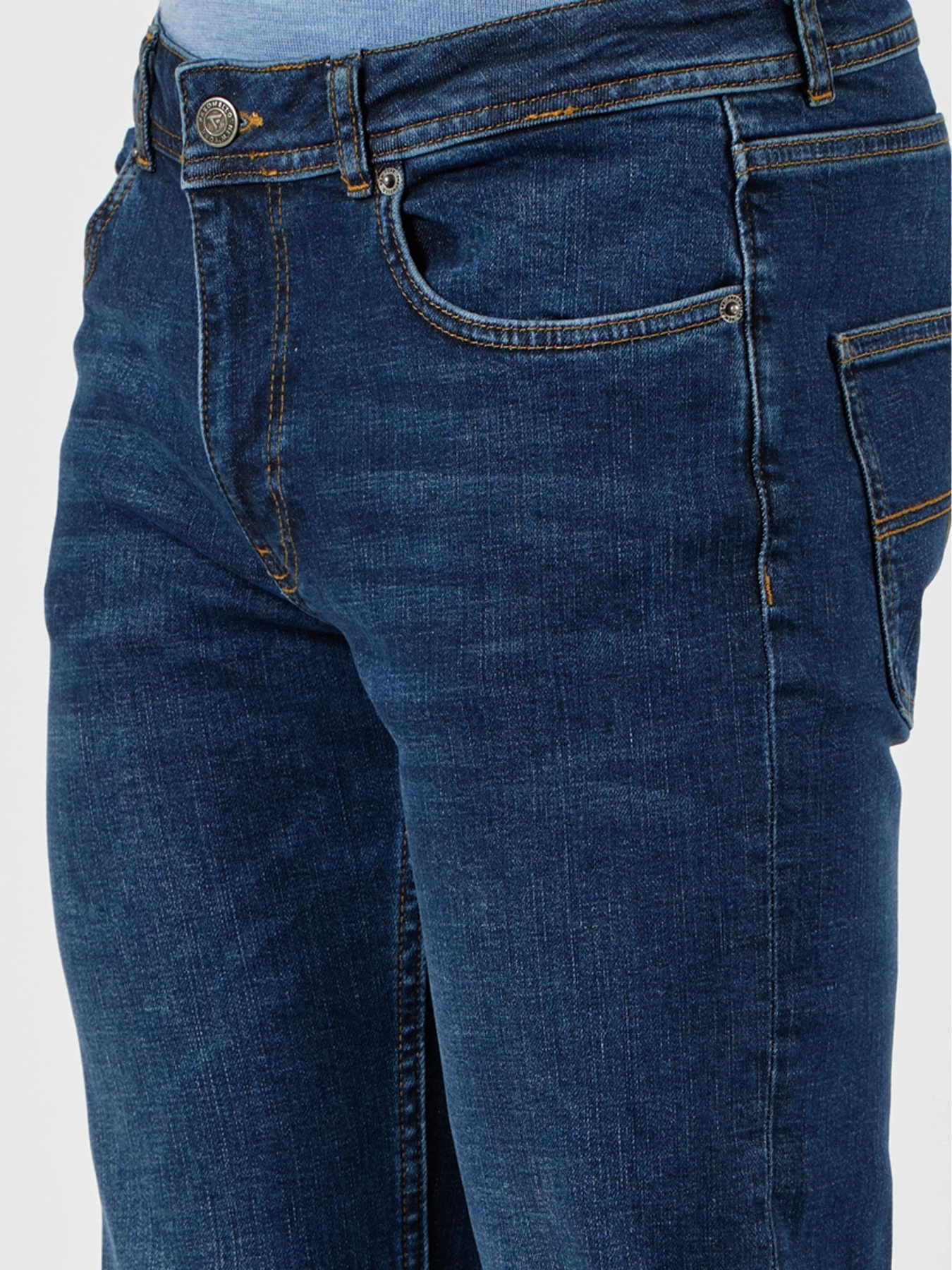 Джинсы Fred Mello модель FMNORMAN_MIDDLEBLUE- Джинсы Fred Mello модель FMNORMAN_MIDDLEBLUE- Фото