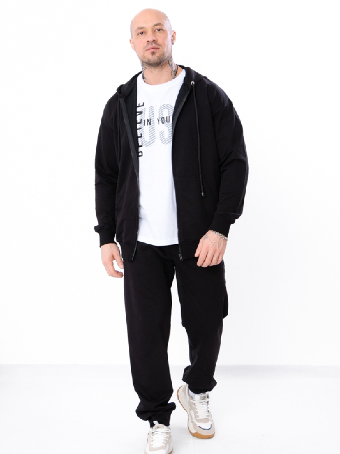 Джоггеры Носи своє модель 8025-057-chornilxno-sinj Фото