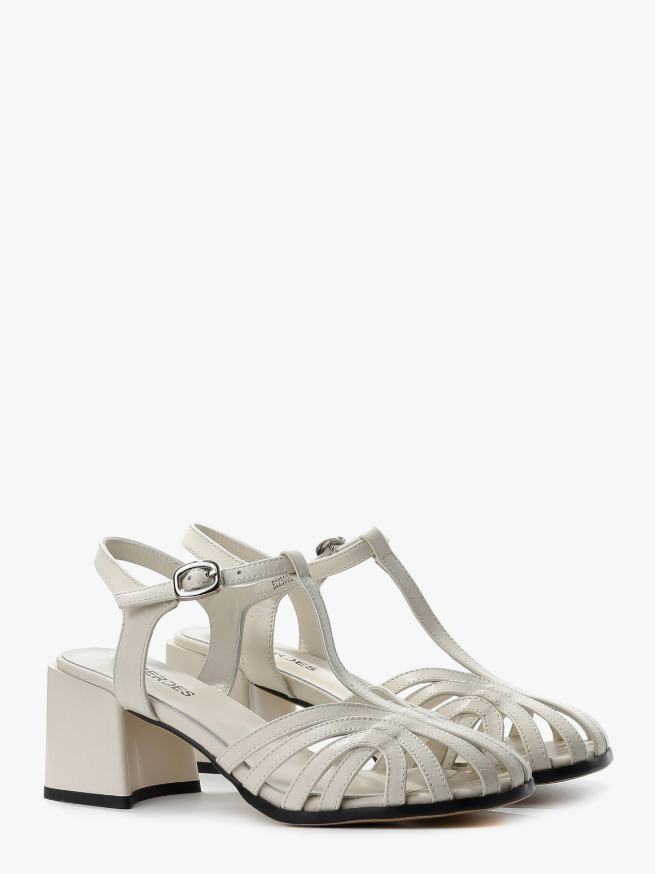 Босоніжки LeBERDES модель 00000017936 Фото