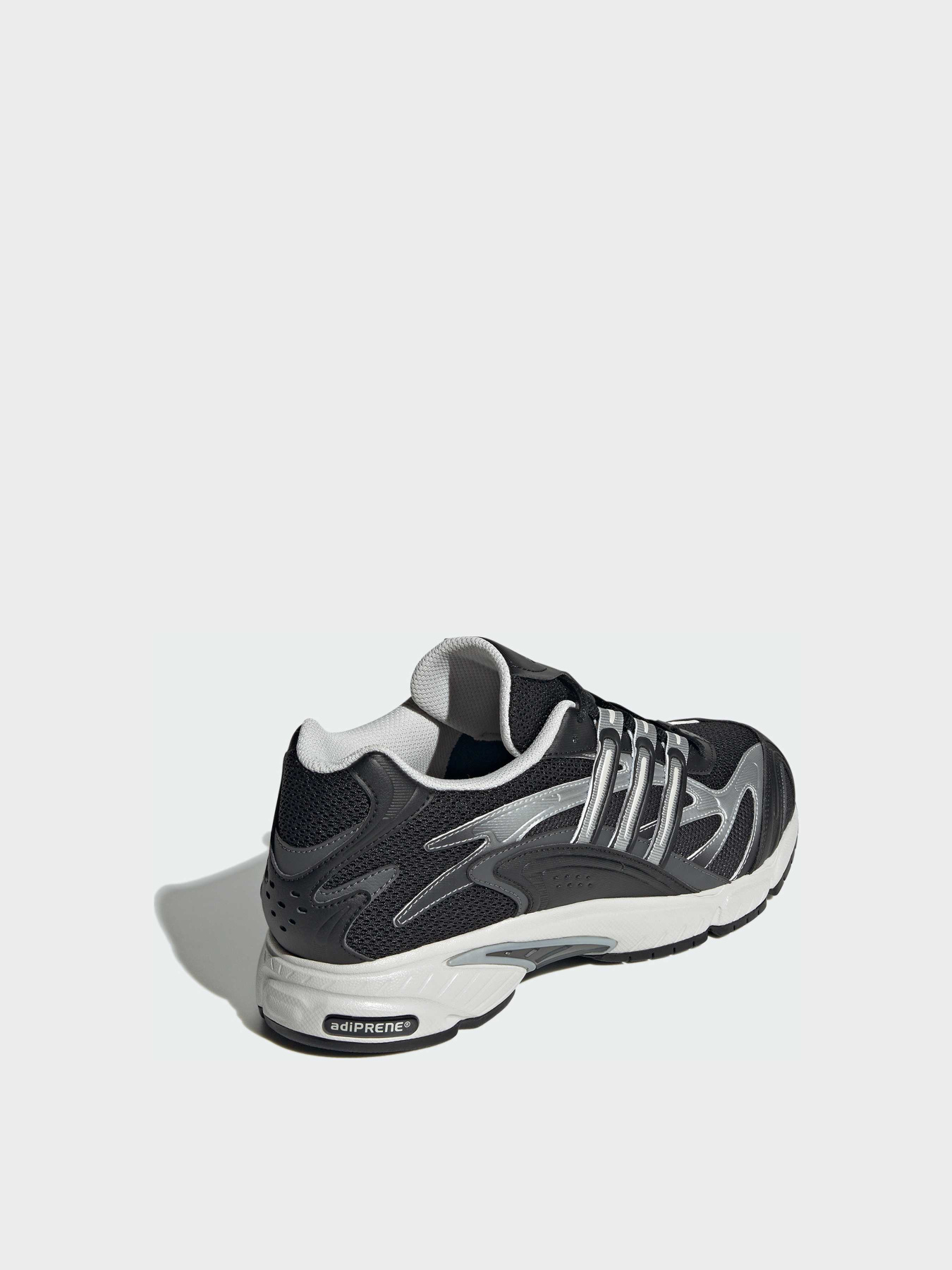 Кросівки Adidas модель IH0404 Фото