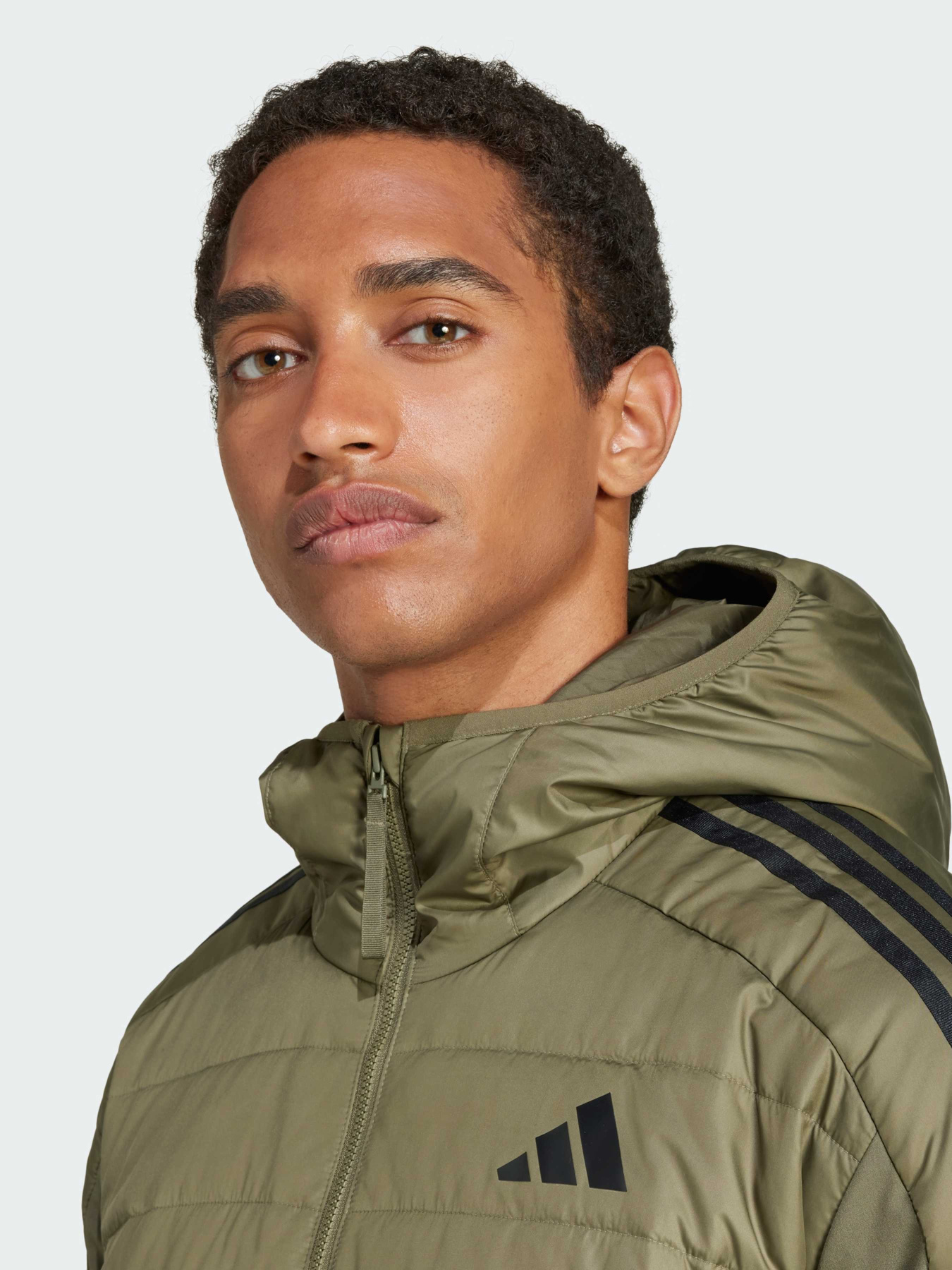 Демісезонна куртка Adidas модель JD1038 Демісезонна куртка Adidas модель JD1038 Фото