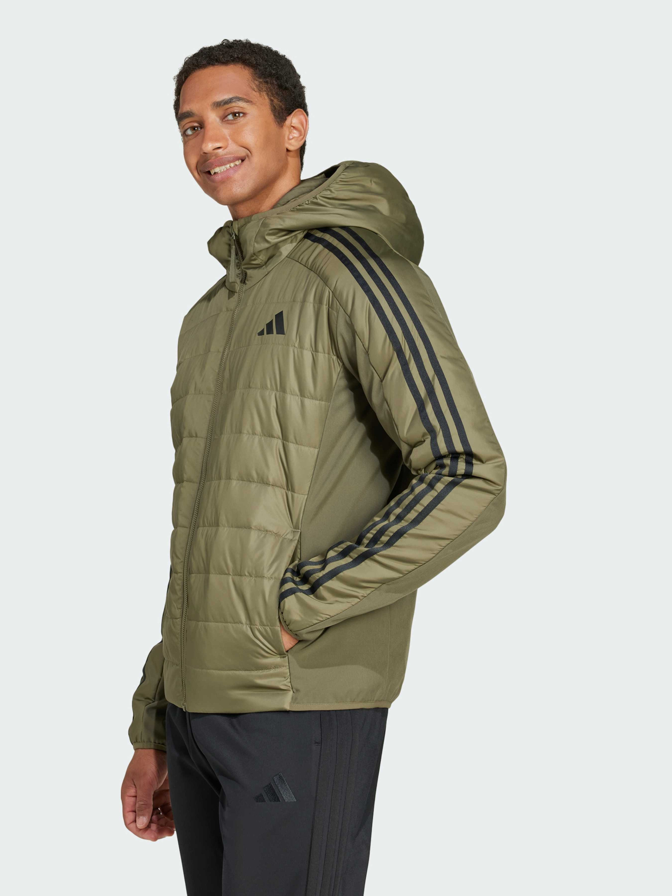 Демісезонна куртка Adidas модель JD1038 Демісезонна куртка Adidas модель JD1038 Фото