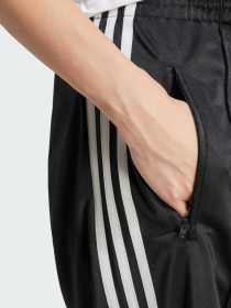 Штани повсякденні Adidas модель JC8245 Фото