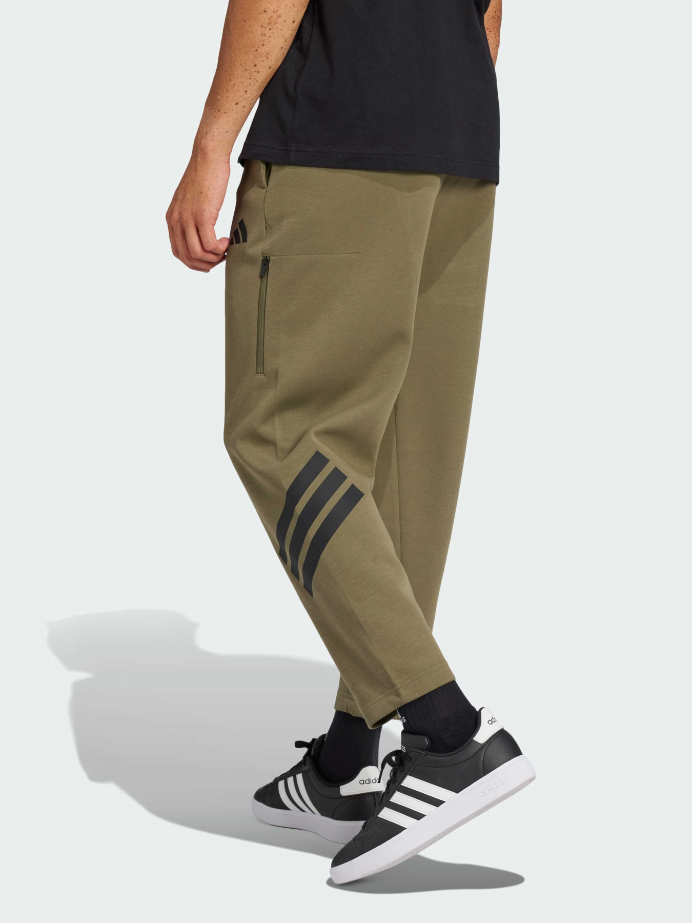 Повсякденні штани Adidas 3 Stripes модель JD4891 Фото