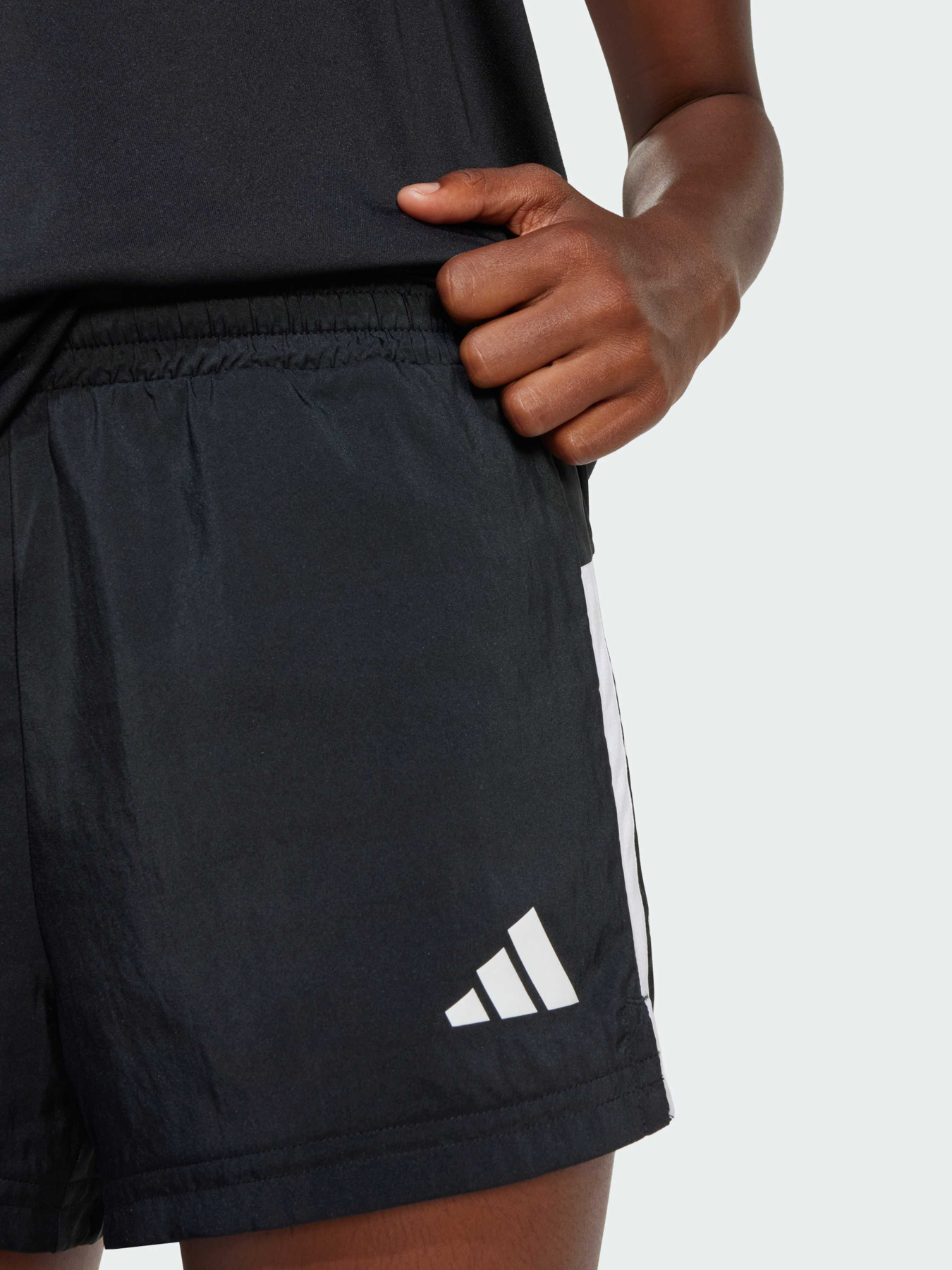 Шорти Adidas модель JJ5038 Фото