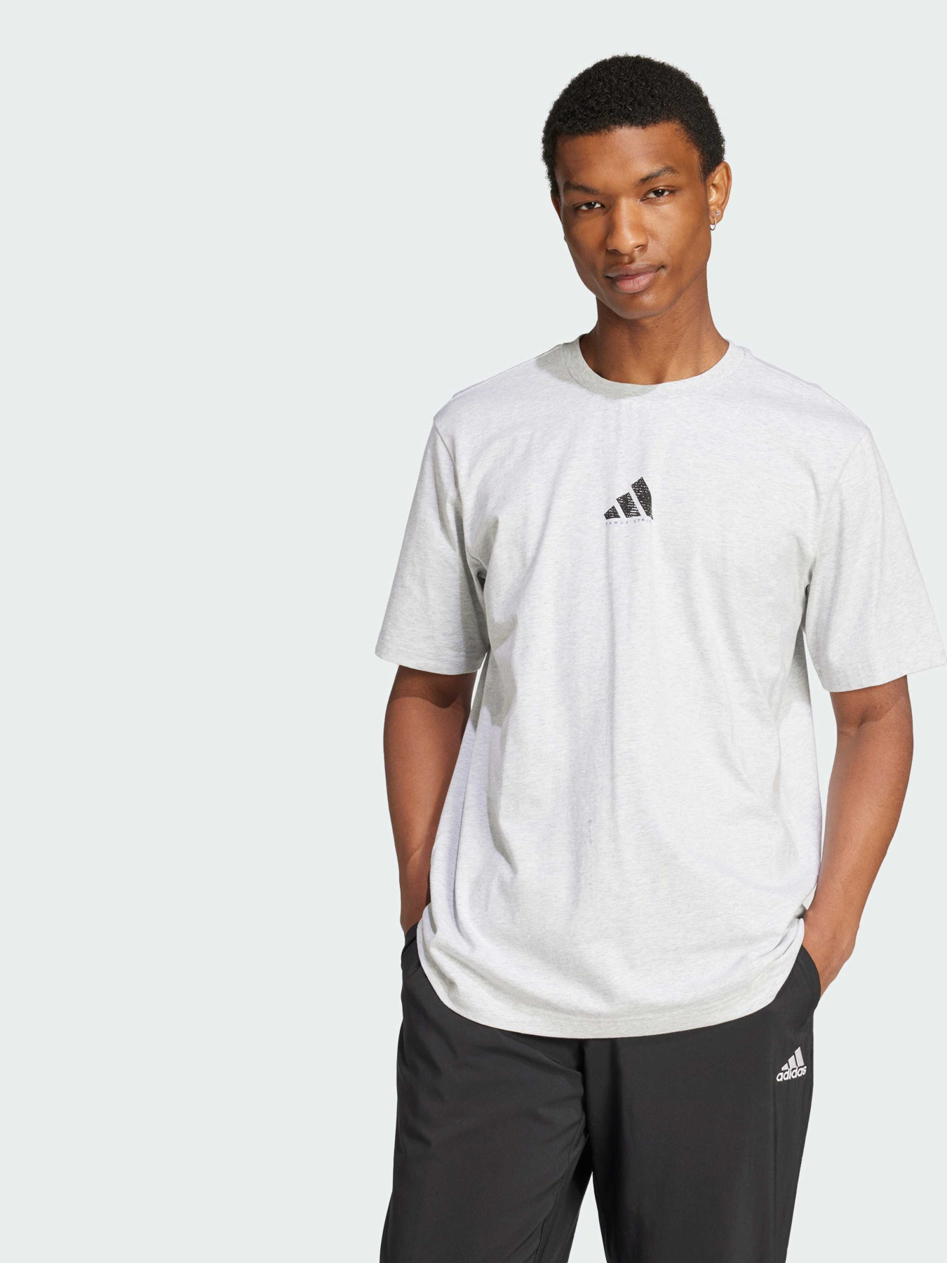 Футболка Adidas модель JN6953 Футболка Adidas модель JN6953 Фото