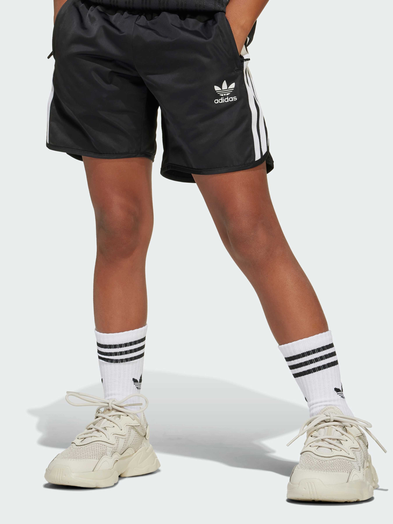 Спортивный костюм Adidas Adicolor модель JC7870 Фото