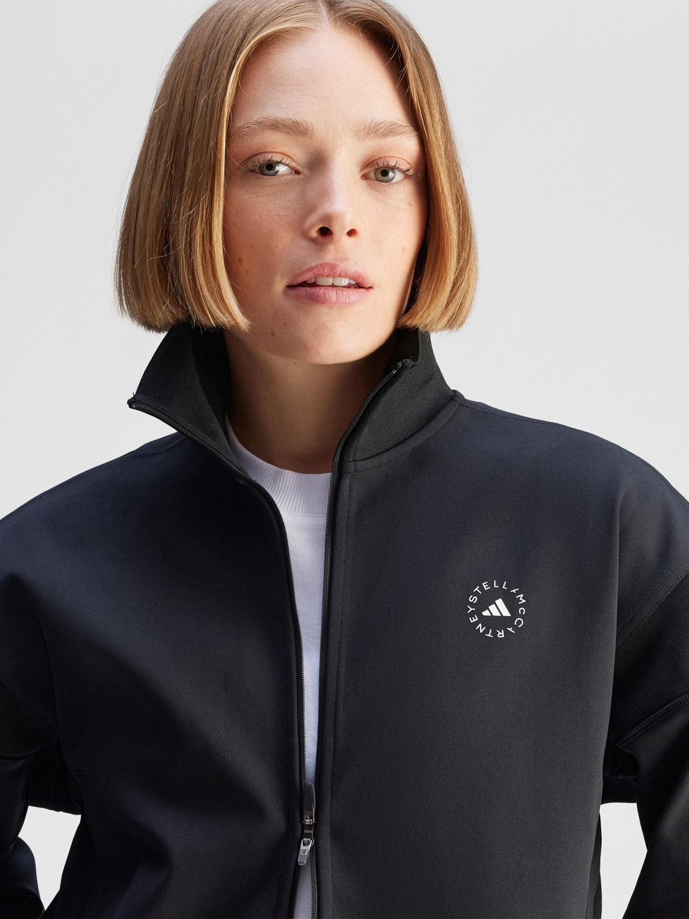 Спортивна кофта Adidas модель JJ0084 Фото