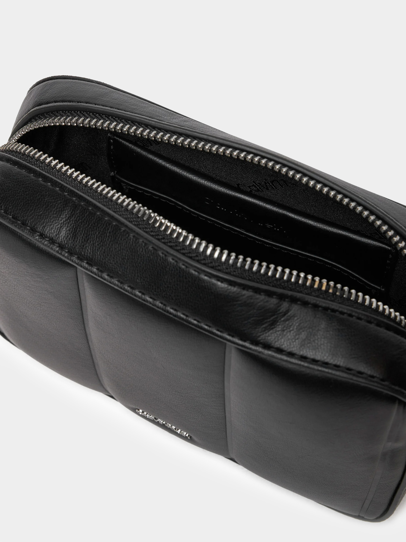 Сумки Calvin Klein модель K60K613076-BEH Фото