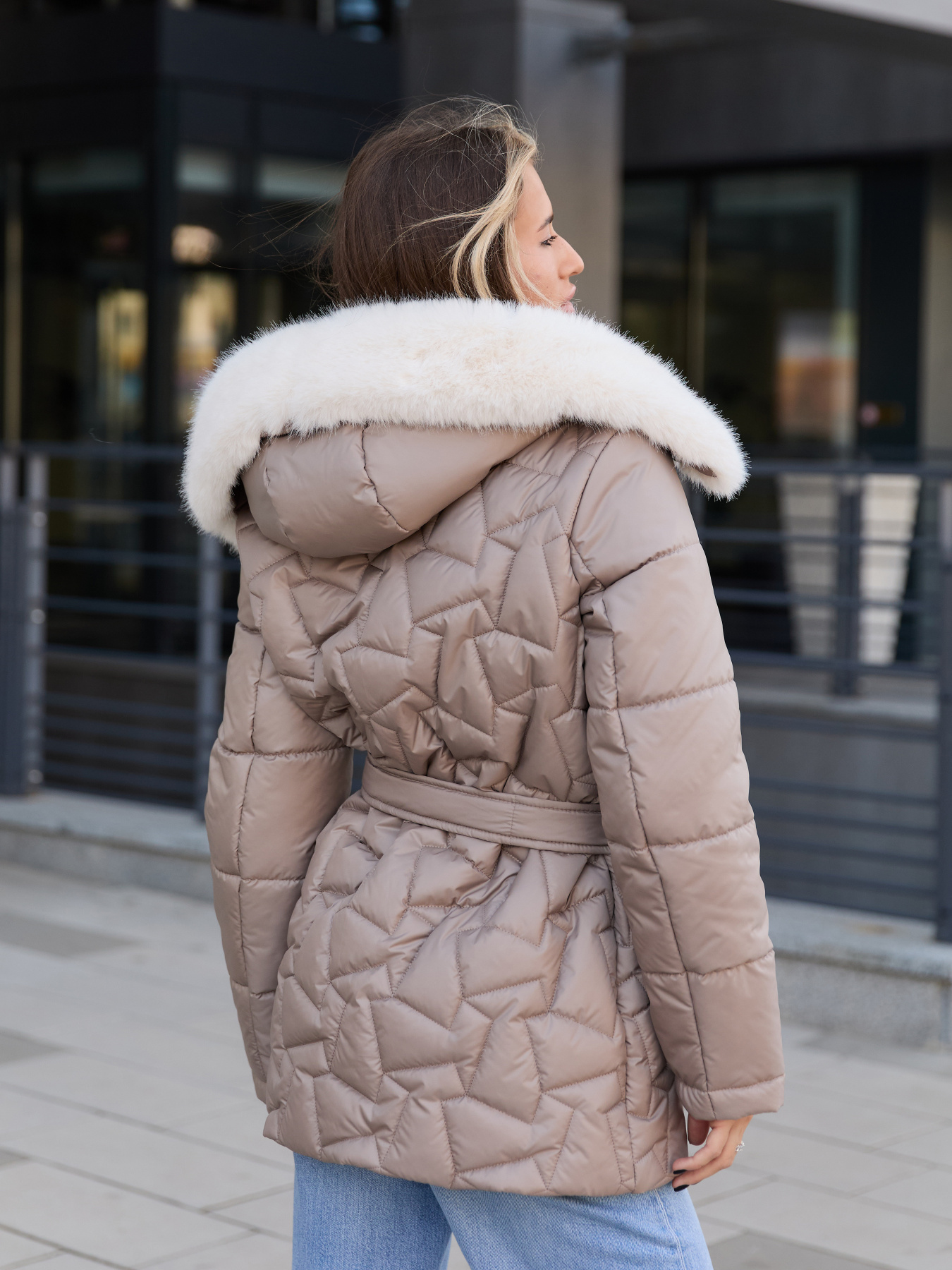 Зимняя куртка MilaNova модель Куртка К-345 капучино Фото