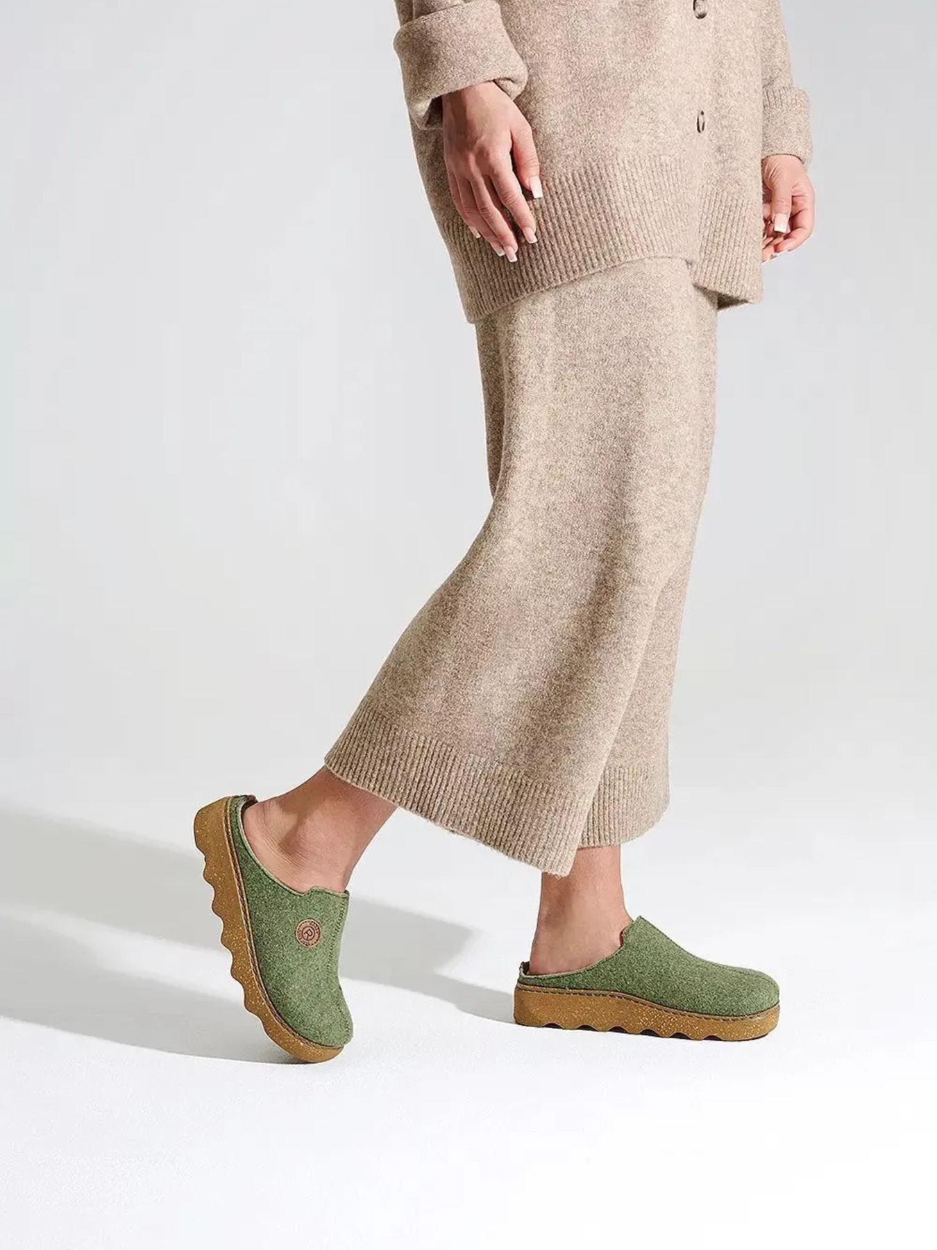 Сабо ROHDE модель 6120 62 Фото