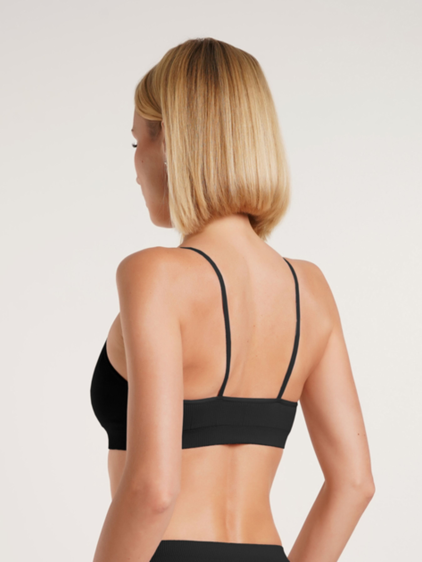 Топ Giulia модель 4823116910690 Фото