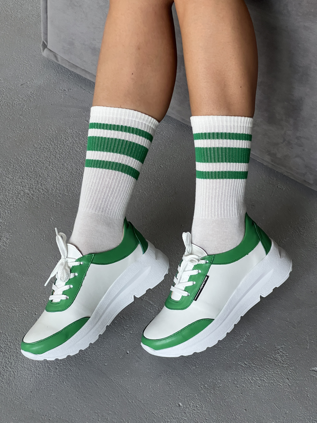 Кроссовки INNOE модель 777506-0 Фото