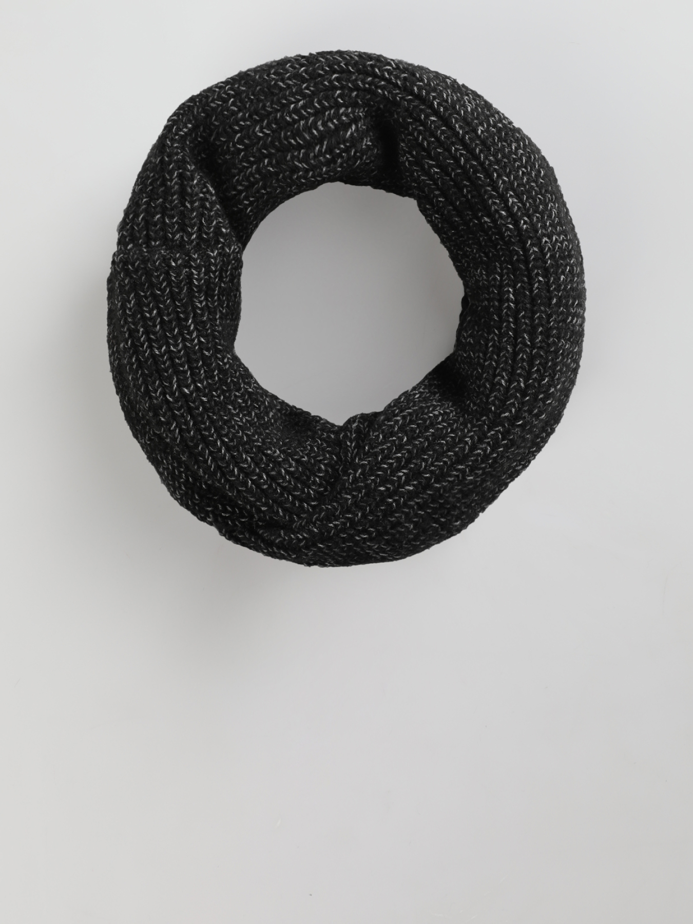 Шарфы и платки Colin’s модель CL1045771_Q1.V1_ANM Фото