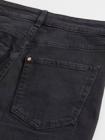 Прямые джинсы H&M модель 75276 Прямые джинсы H&M модель 75276 Фото