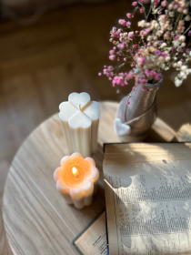 Фигурная свеча "Четырехлистник" из натурального соевого воска Candle Design модель 110.1025 Фото