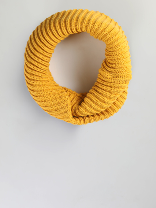 Шарфы и платки Colin’s модель CL1045783_Q1.V1_YLS Фото